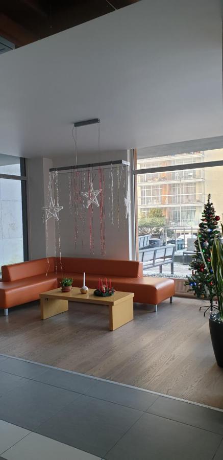 Metropolia Apartments Рига Экстерьер фото