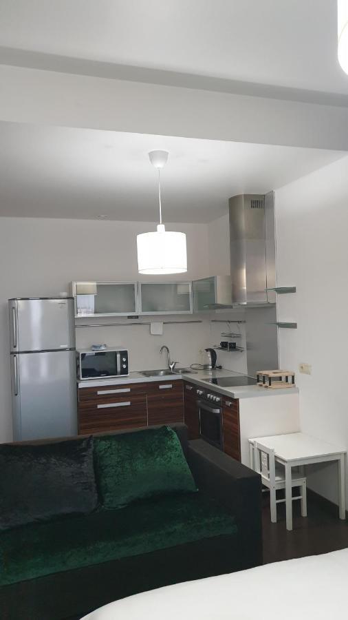 Metropolia Apartments Рига Экстерьер фото